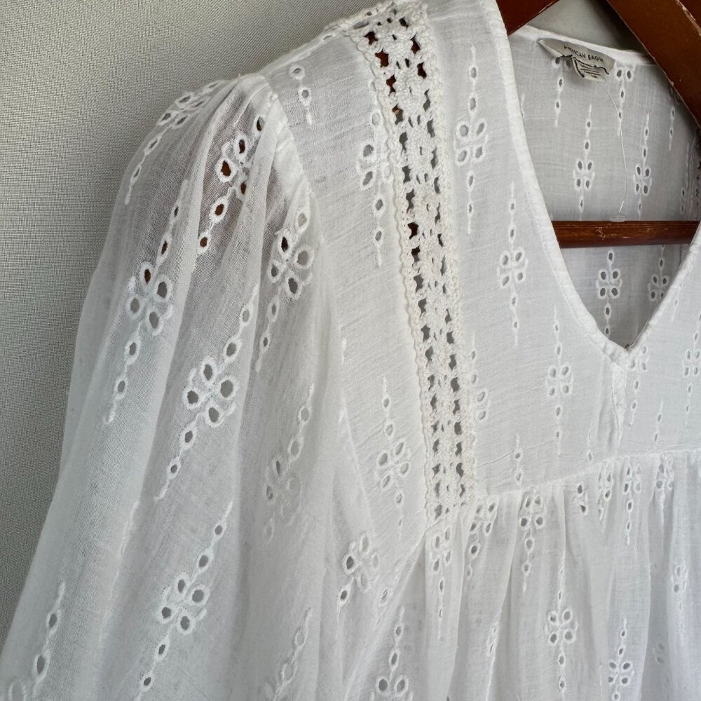 American Eagle White Embroidered Lace Ballon 3/4 Sleeve Peasant Babydoll Blouse - Picture 5 of 16